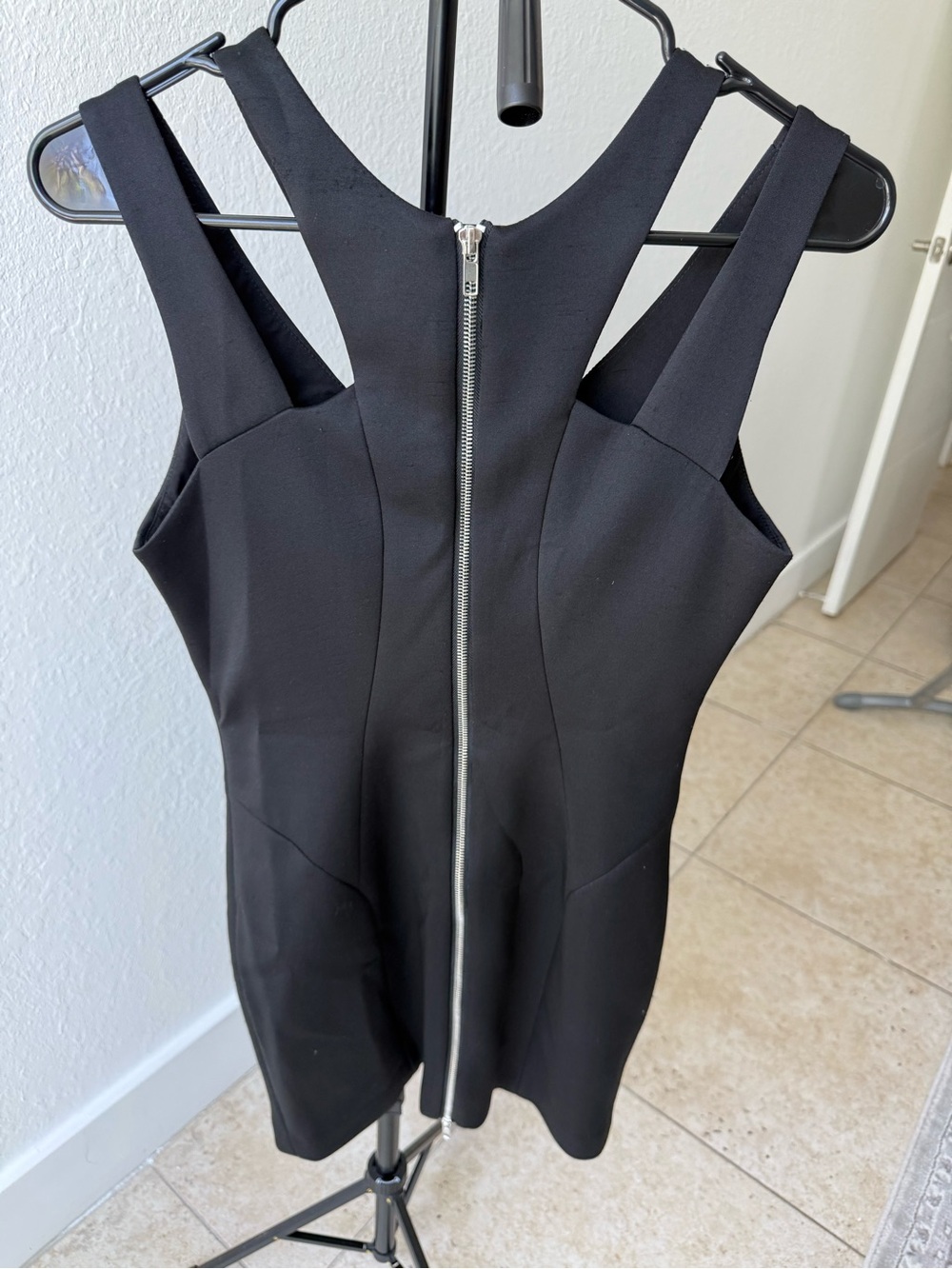 Milly Dress - Picture 13 of 13